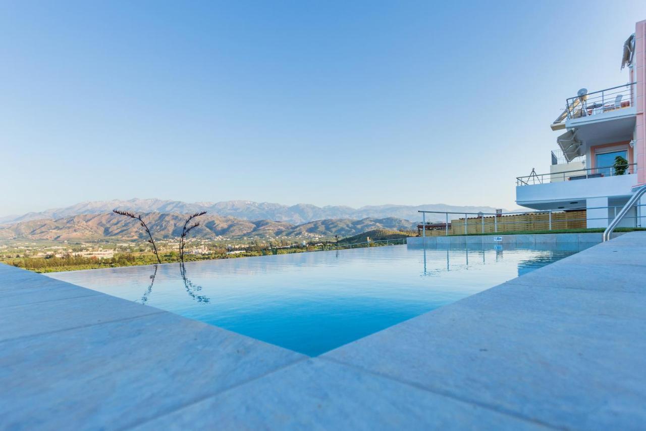 Villa Oasis Galatas  Exterior photo
