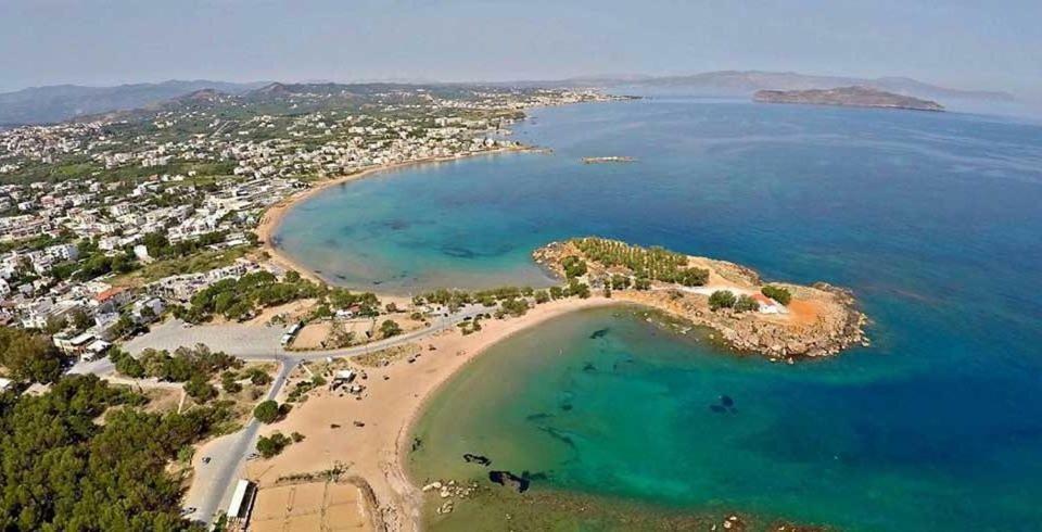 Villa Oasis Galatas  Exterior photo