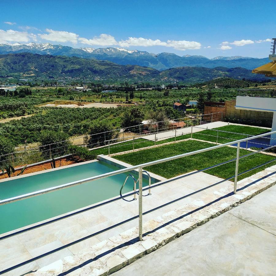 Villa Oasis Galatas  Exterior photo